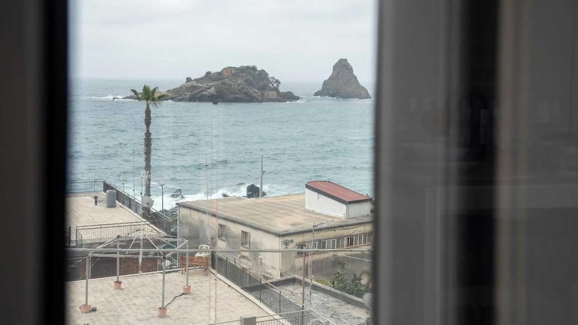 La Finestra Di Verga Aci Castello 0*,  Italien